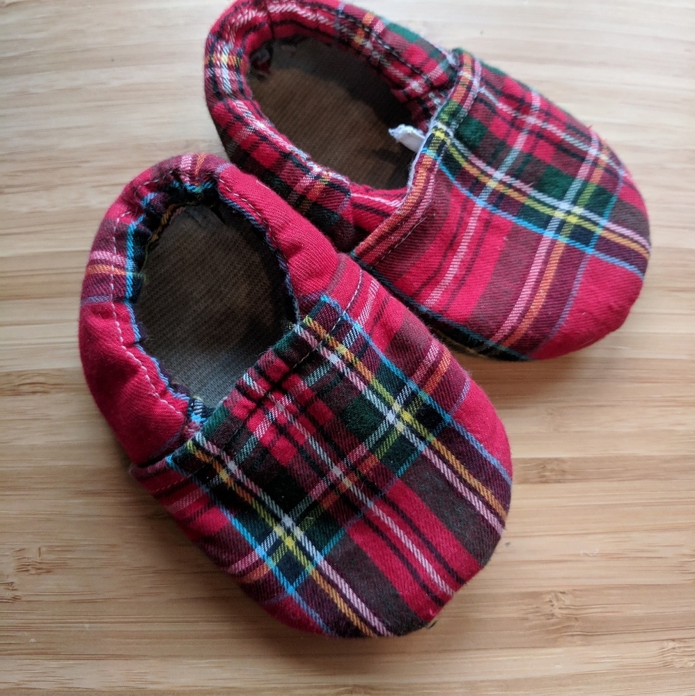 Cabooties Soft Sole Shoes